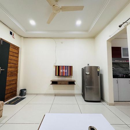 Home Escape 1Bhk Apartment Near Bombay Hospital Indore Exterior photo