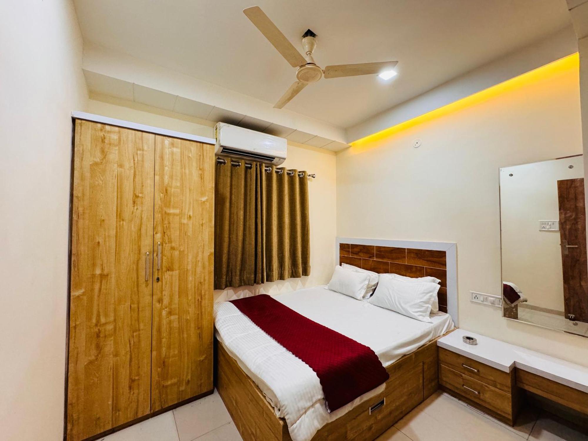 Home Escape 1Bhk Apartment Near Bombay Hospital Indore Exterior photo